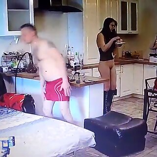 .. fiatal pár amatőr pornó filmeket csinál otthon ..